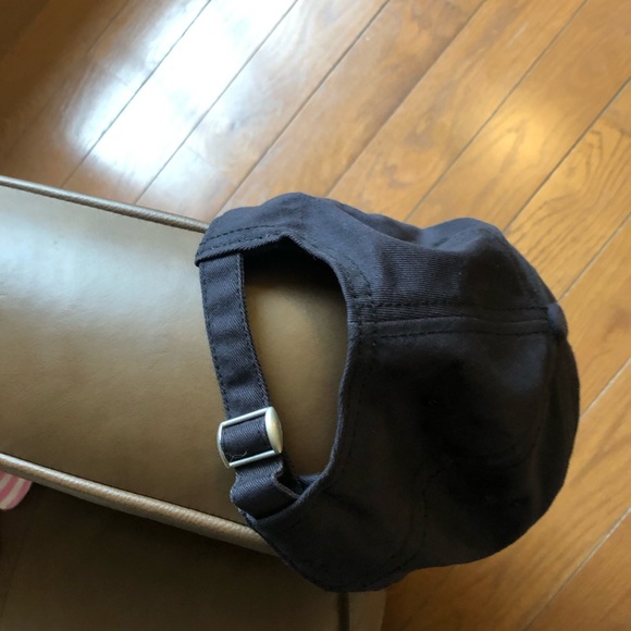 Strap back new era Red Sox cap - Picture 2 of 2